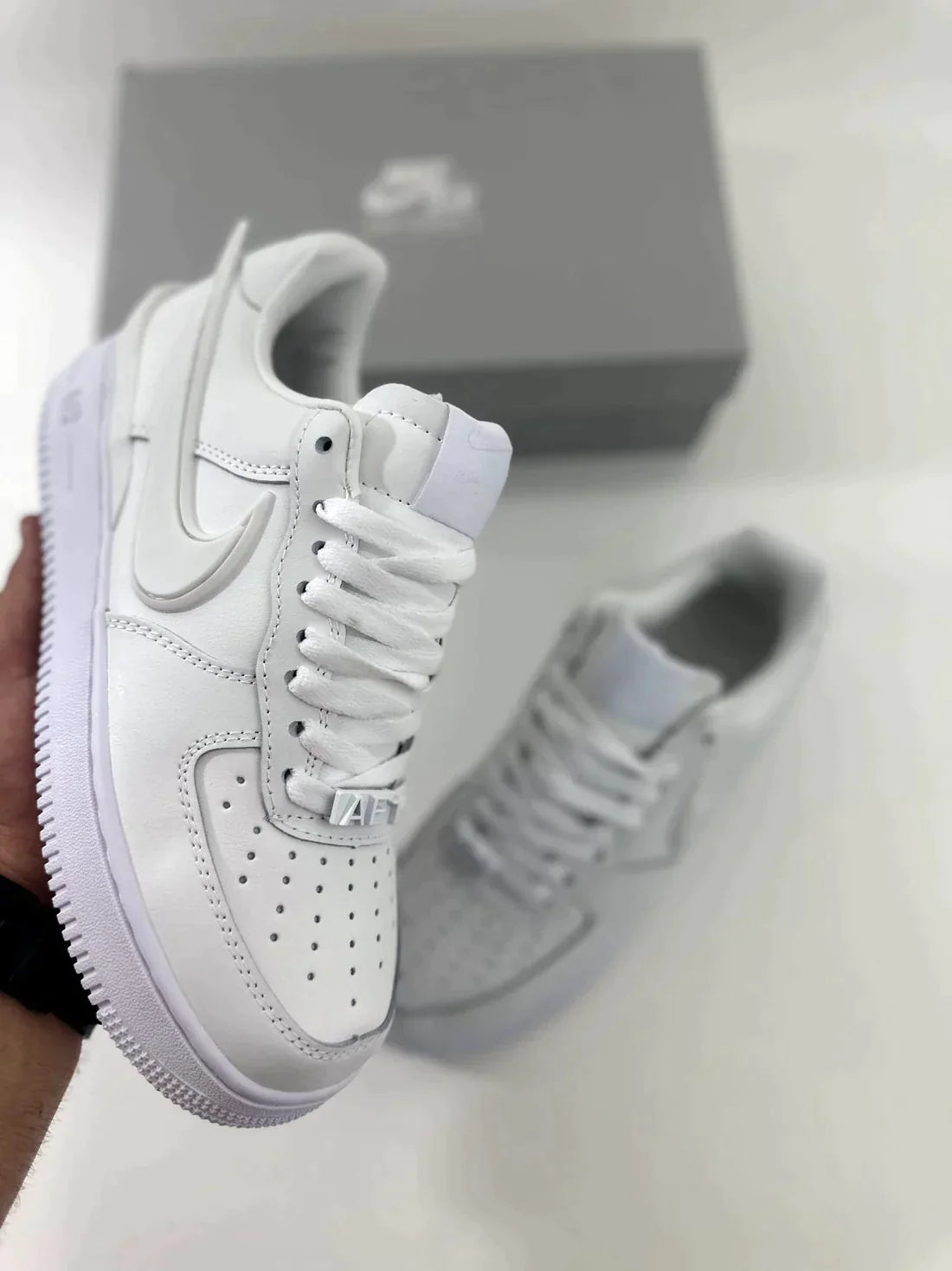 AF1 Triple White x Ambush