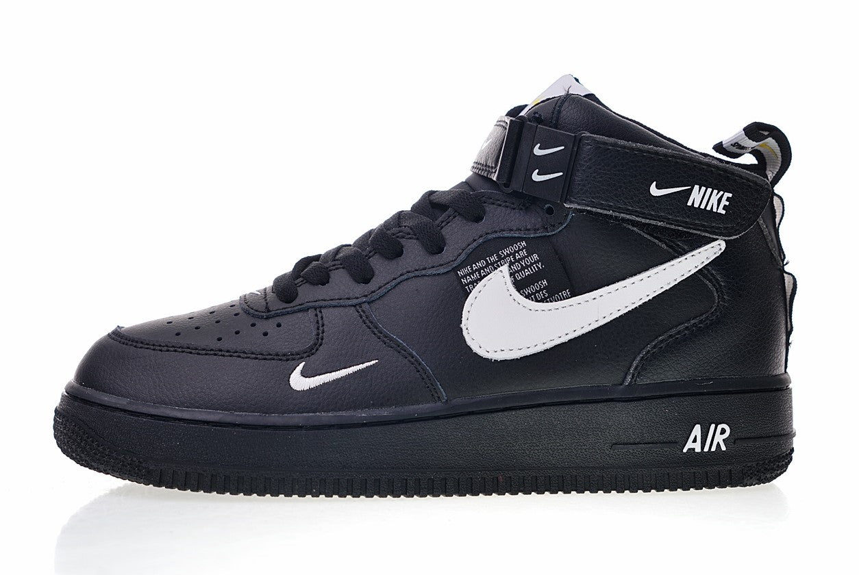 AF1 Mid Utility Black