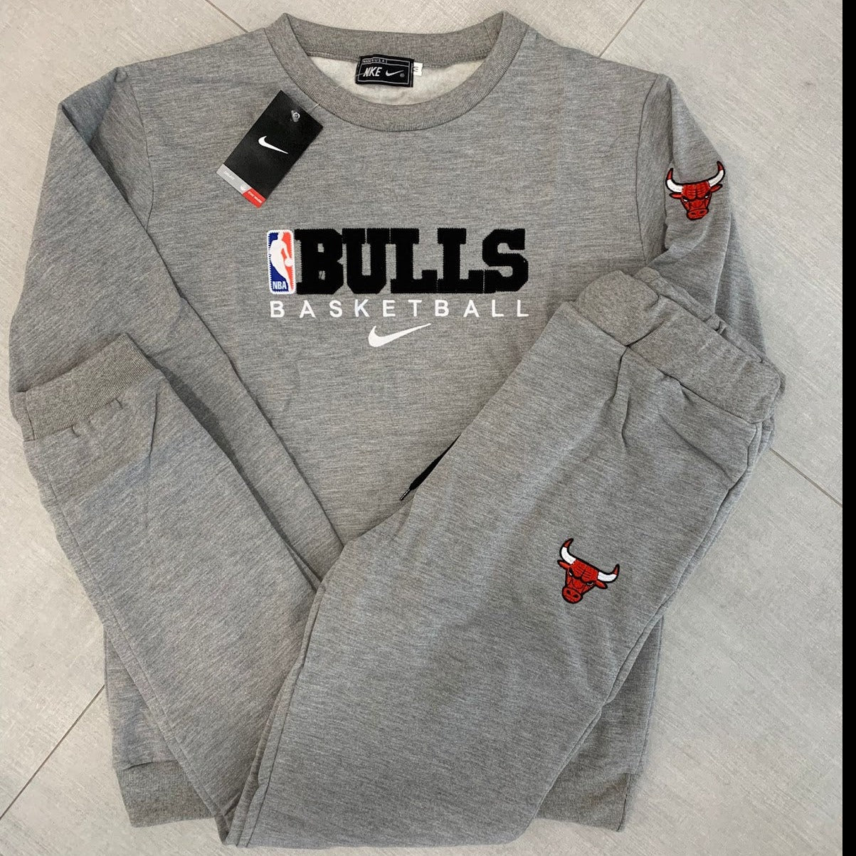 Bulls NBA Gray