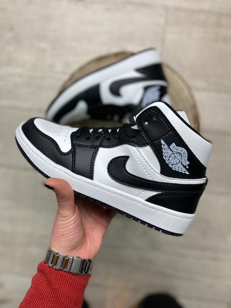 AJ1 Panda