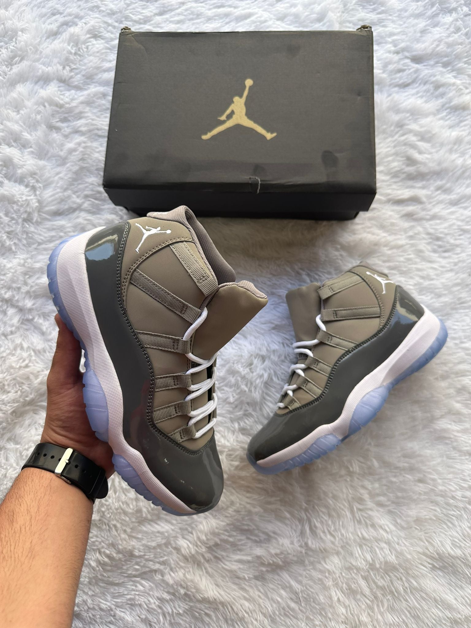 AJ11 "Grey"