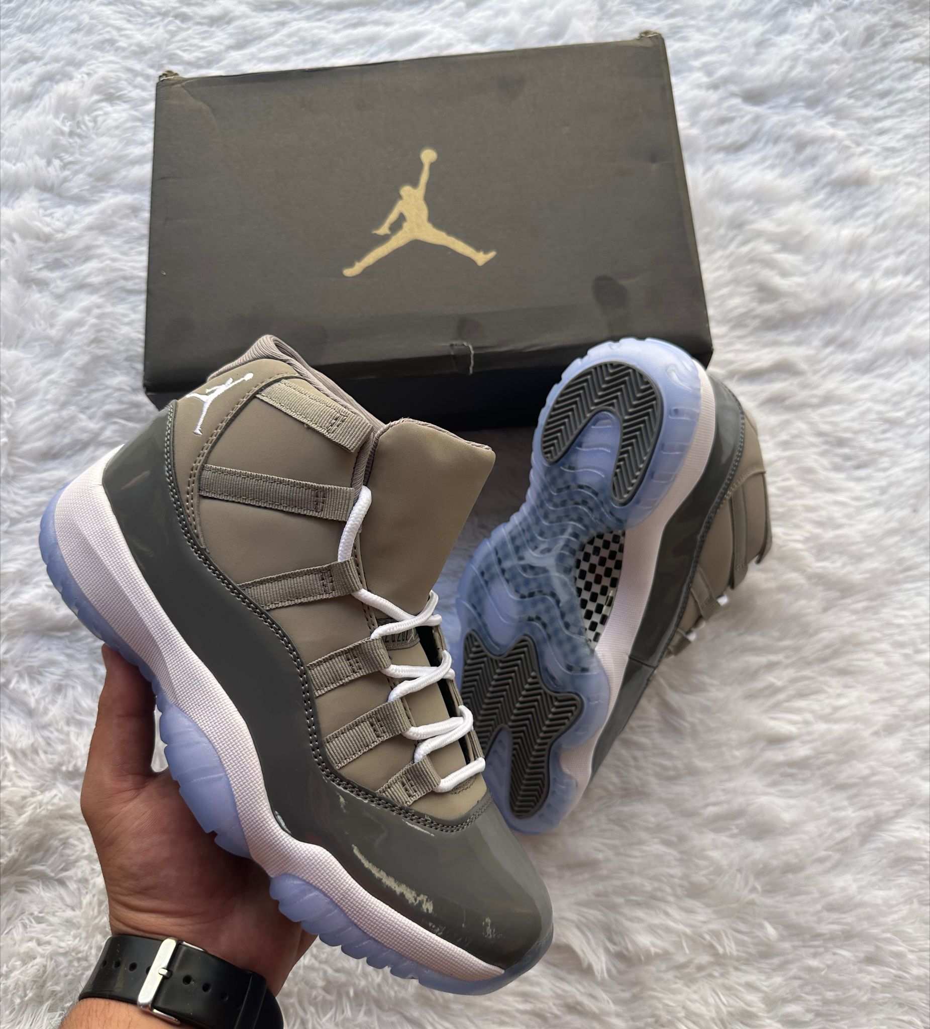 AJ11 "Grey"